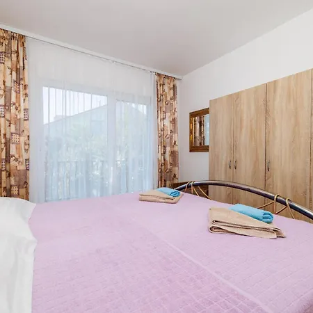 Pinty Apartment *