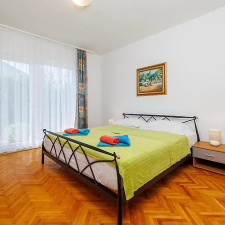 Apartment Pinty Jadranovo